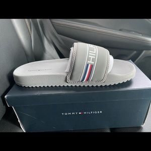 Tommy Hilfiger Pool Slides
